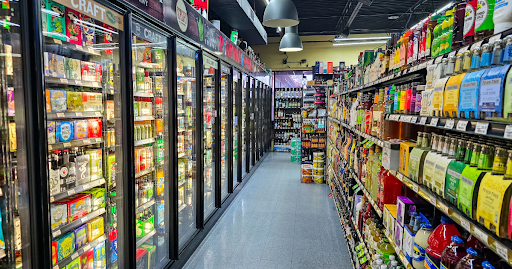 Ready-to-drink cocktails and canned drinks at Pina Wine & Spirits in Kansas City for easy party drinks